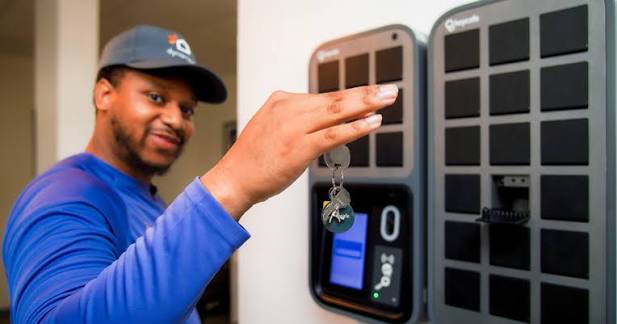 electronic key cabinet for fleet management